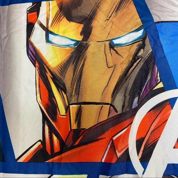 Marvel Avengers Single Reversible Duvet Cover Multicoloured Microfibre 78” x 55” - Picture 7 of 10